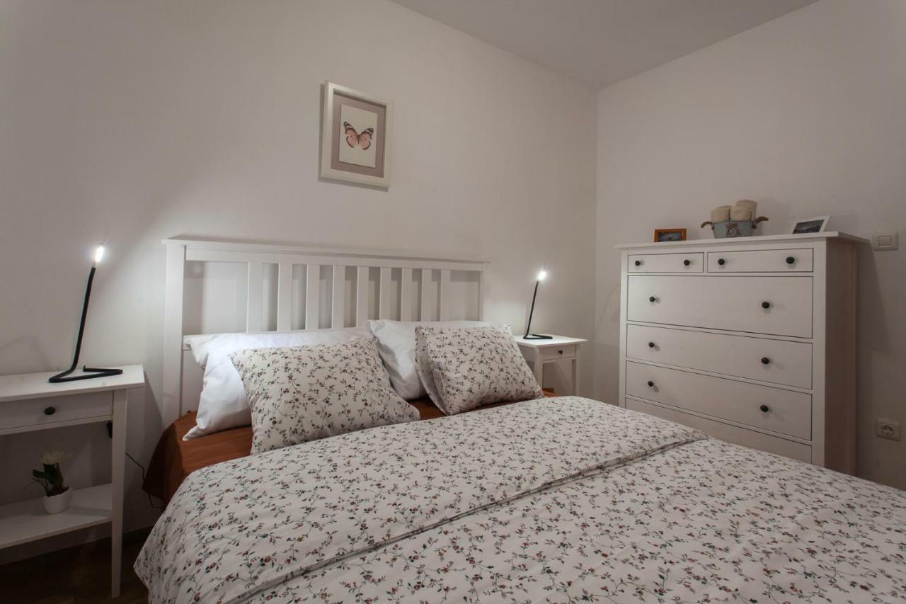 Apartment Lyra ซาดาร์ ภายนอก รูปภาพ